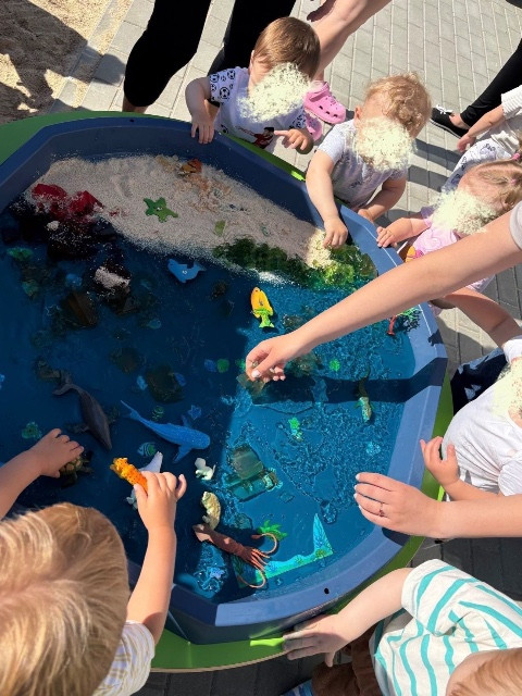 DZIEŃ OCEANÓW - SENSORYCZNA PRZYGODA!