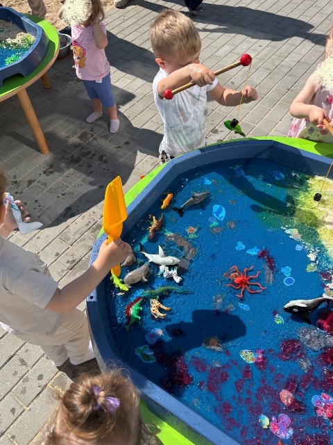 DZIEŃ OCEANÓW - SENSORYCZNA PRZYGODA!